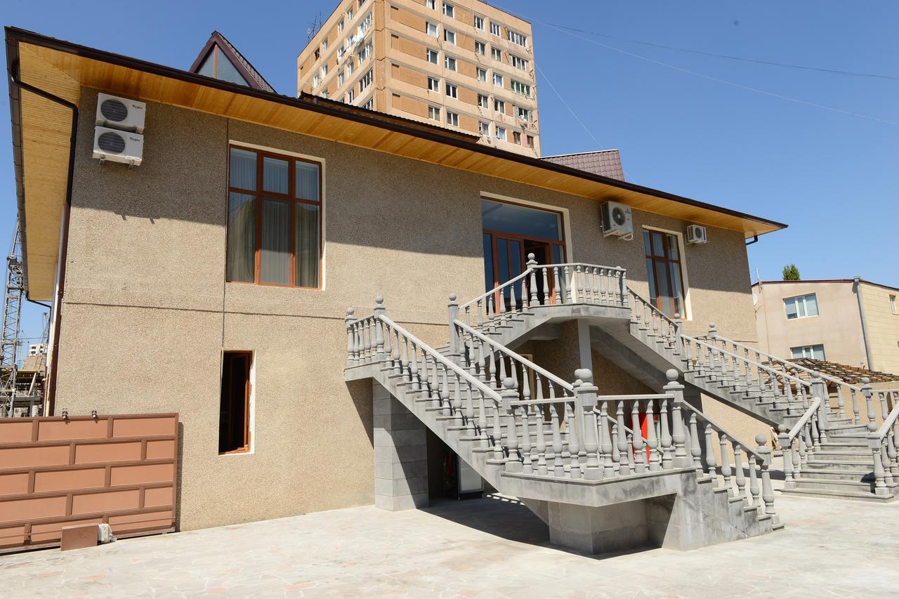 Eridana Hotel Yerevan Exterior photo