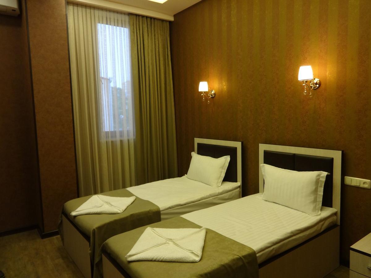 Eridana Hotel Yerevan Exterior photo